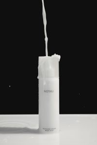 re 1025 moisture cream body mist5795