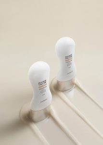 Volume_Neck-Cream_moodcut2